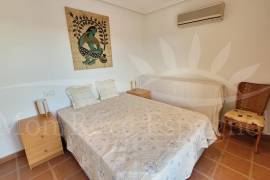 Venta - Chalet semi-adosado - Pinar de Campoverde