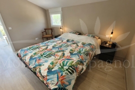 Sale - Villa - Pinar de Campoverde