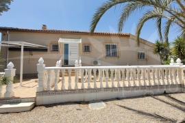 Sale - Villa - Pinar de Campoverde