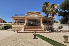 Sale - Villa - Pinar de Campoverde