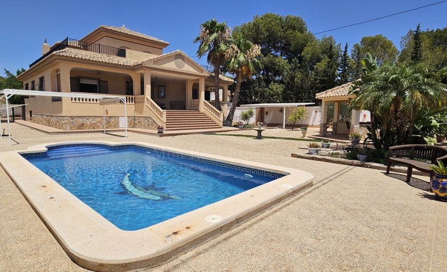 Sale - Villa - Pinar de Campoverde