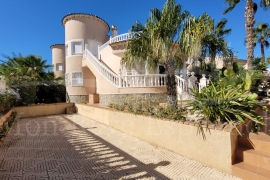 Sale - Villa - Pinar de Campoverde