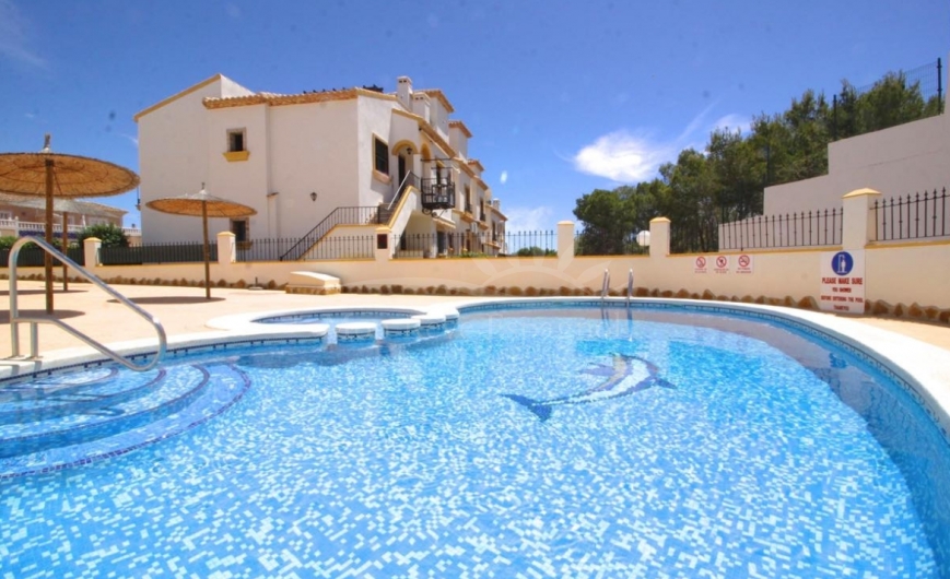 Sale - Town house on 2 levels  - Pinar de Campoverde