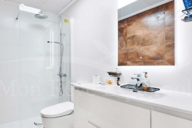 Sale - Town house on 2 levels  - Pinar de Campoverde