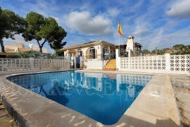 Sale - Villa - Pinar de Campoverde