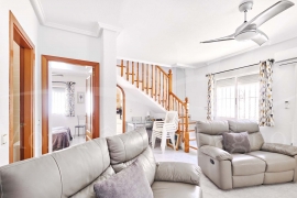 Sale - Semi-detached Villa - Pinar de Campoverde