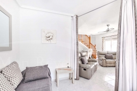 Sale - Semi-detached Villa - Pinar de Campoverde