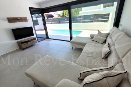Sale - Villa - Pinar de Campoverde