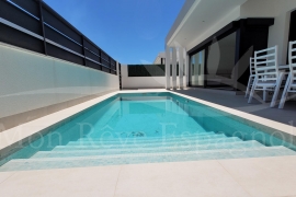 Sale - Villa - Pinar de Campoverde