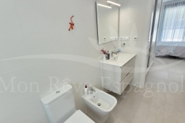 Sale - Villa - Pinar de Campoverde