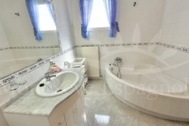 Sale - Villa - Pinar de Campoverde