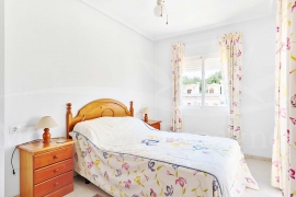 Sale - Town house on 2 levels  - Pinar de Campoverde