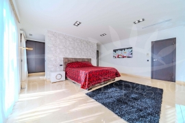 Sale - Villa - Cabo Roig