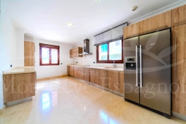 Sale - Villa - Cabo Roig