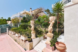 Sale - Villa - Pinar de Campoverde