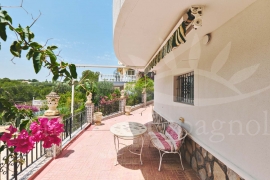 Sale - Villa - Pinar de Campoverde