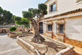 Sale - Villa - Pinar de Campoverde