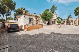 Sale - Villa - Pinar de Campoverde