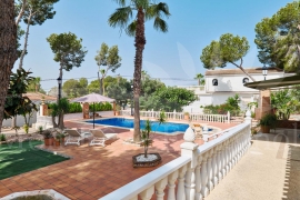Sale - Villa - Pinar de Campoverde