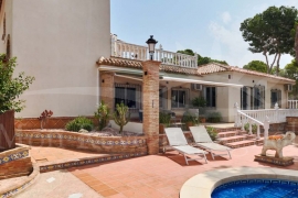 Sale - Villa - Pinar de Campoverde