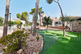Sale - Villa - Pinar de Campoverde