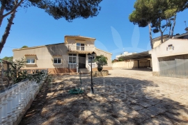 Sale - Villa - Pinar de Campoverde