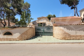 Sale - Villa - Pinar de Campoverde