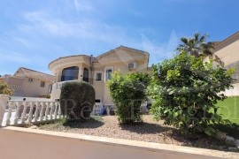 Sale - Villa - Pinar de Campoverde