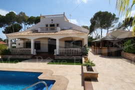 Sale - Villa - Pinar de Campoverde