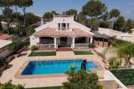 Sale - Villa - Pinar de Campoverde