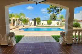 Sale - Villa - Pinar de Campoverde