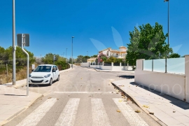 Sale - Villa - Pinar de Campoverde