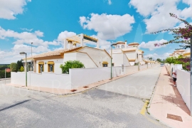 Sale - Villa - Pinar de Campoverde