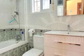 Sale - Semi-detached Villa - Pinar de Campoverde