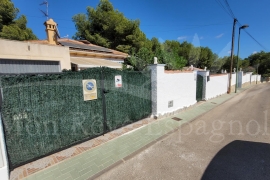 Sale - Semi-detached Villa - Pinar de Campoverde