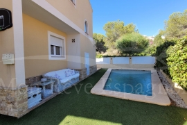 Sale - Villa - Pinar de Campoverde