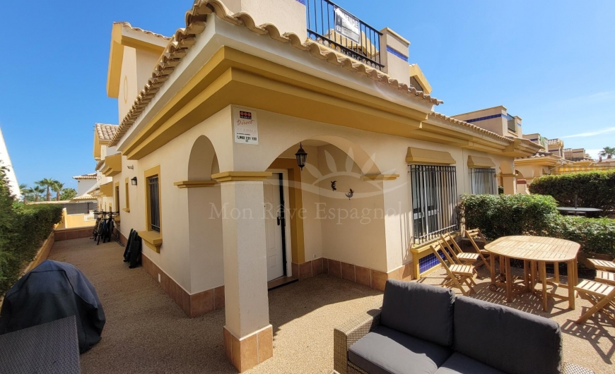 Sale - Semi-detached Villa - Orihuela costa - Lomas de Cabo Roig