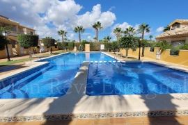 Sale - Semi-detached Villa - Orihuela costa - Lomas de Cabo Roig