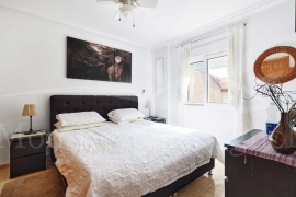 Sale - Semi-detached Villa - Pinar de Campoverde