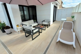 Sale - Semi-detached Villa - Orihuela costa - Las Filipinas