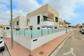 Sale - Semi-detached Villa - Orihuela costa - Las Filipinas