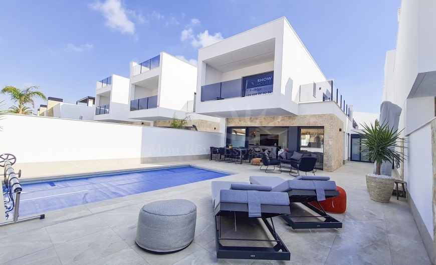 Nueva construcción  - Chalet - San Pedro del Pinatar