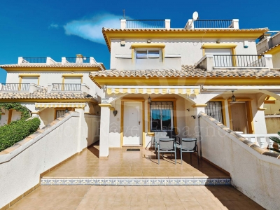 Chalet semi-adosado - Venta - Pinar de Campoverde - Pinar de Campoverde