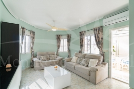 Sale - Villa - Pinar de Campoverde