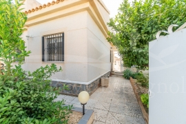 Sale - Villa - Pinar de Campoverde