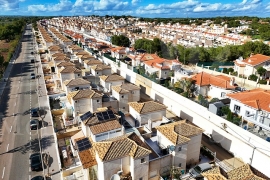 Sale - Semi-detached Villa - Pinar de Campoverde