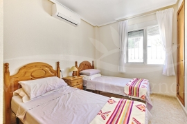 Sale - Semi-detached Villa - Pinar de Campoverde