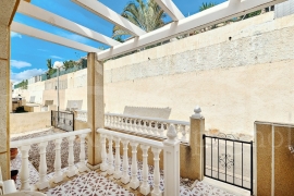 Sale - Semi-detached Villa - Pinar de Campoverde