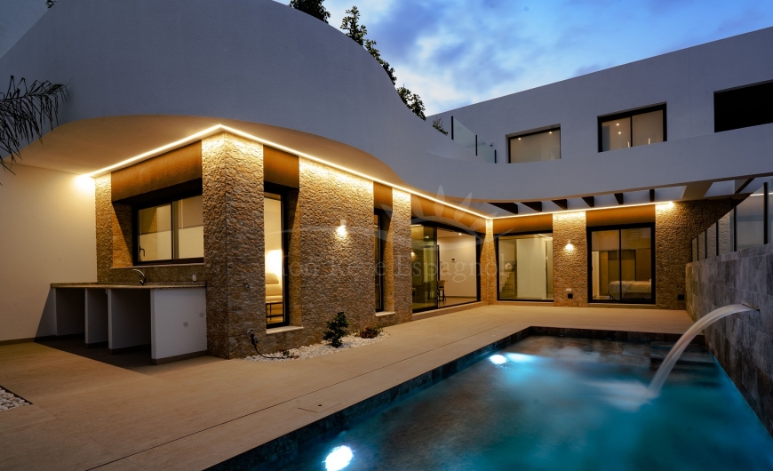 Nueva construcción  - Chalet semi-adosado - Rojales