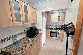 Venta - Chalet semi-adosado - BALSICAS - Sierra Golf